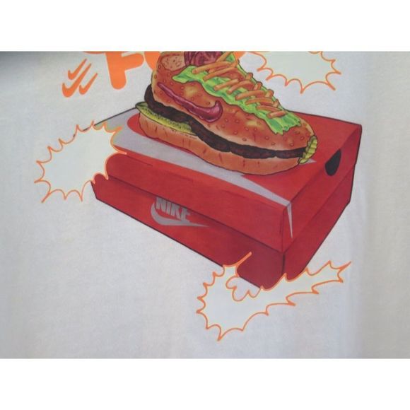 Nike DN5177 100 Men's Sz L Sole Food Premium Graphic T-Shirt - Picture 6 of 6